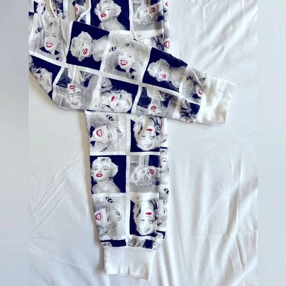 Marilyn Monroe Warmup Jogger Pants Size Small - Picture 3 of 6